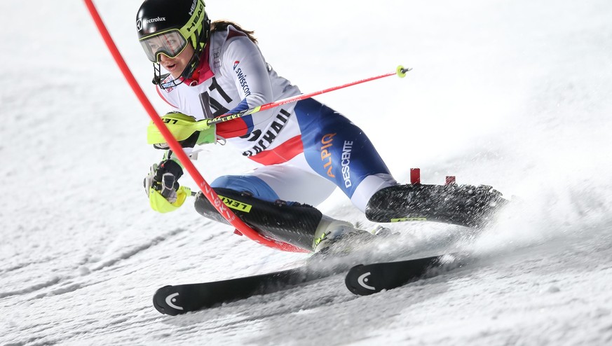 Wendy Holdener schrammt im Nachtslalom von Flachau nur knapp am Podest vorbei.