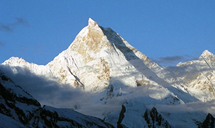 Yermanendu Kangri einer der höchsten Berge der Welt, die lange unbezwungen blieben. Bis im Juli 2023