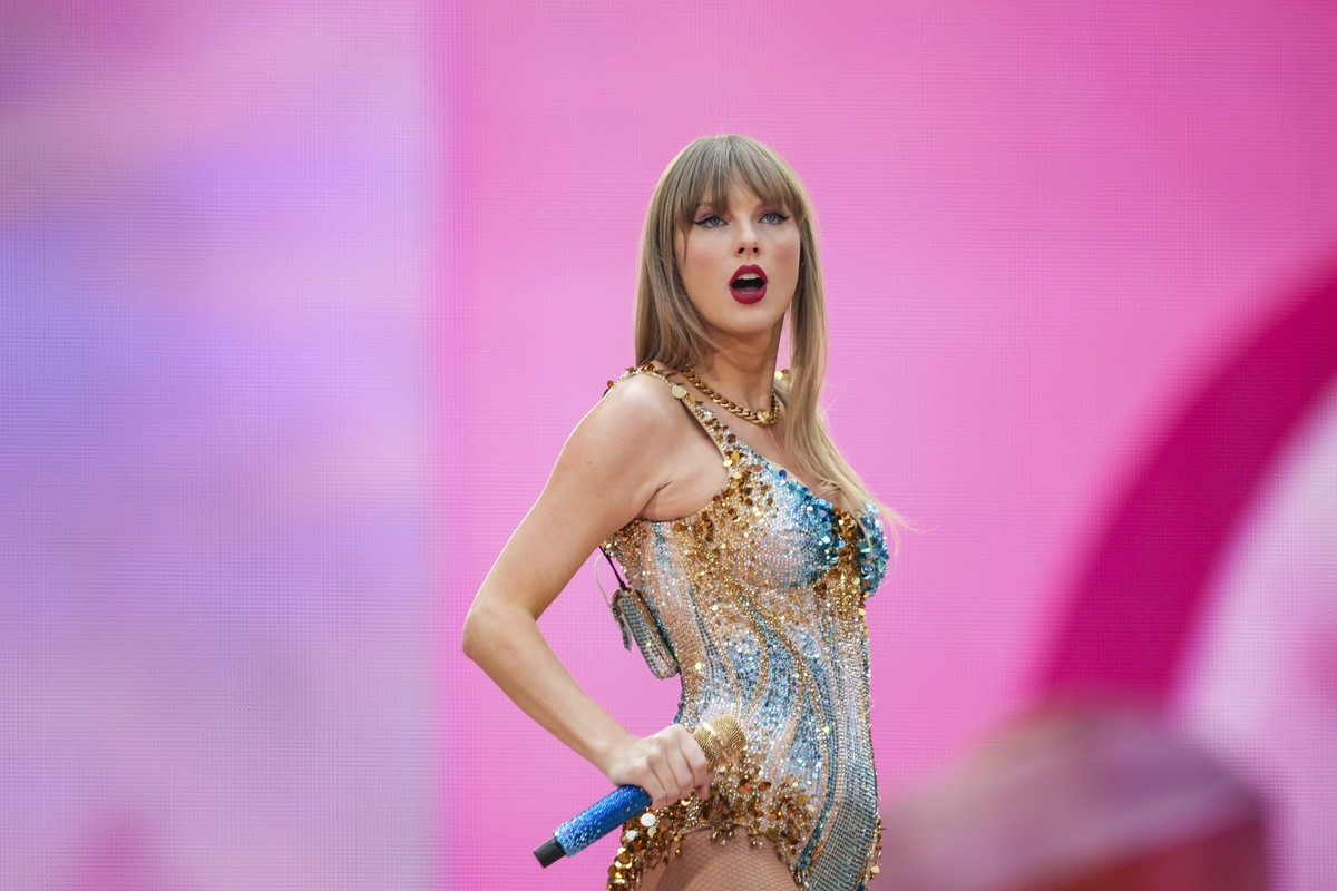 Taylor Swift performs at Wembley Stadium as part of her Eras Tour on Friday, June 21, 2024 in London. (Photo by Scott A Garfitt/Invision/AP)
Taylor Swift