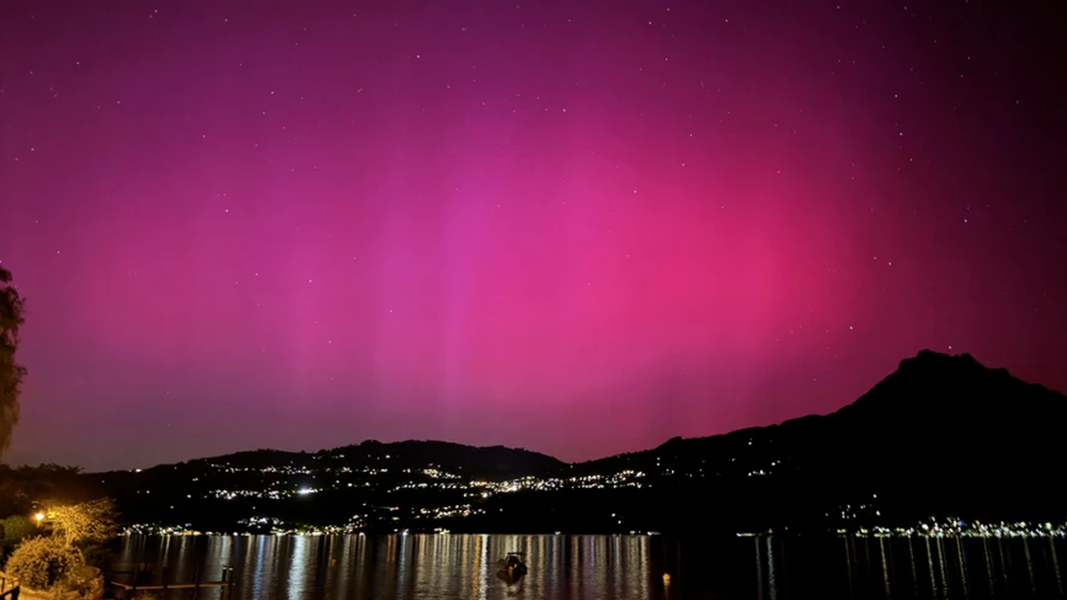 Polarlichter an unbekanntem Standort.