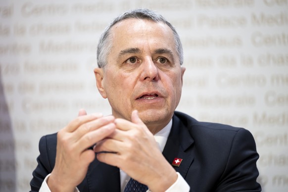 Bundesrat Ignazio Cassis spricht an einer Medienkonferenz ueber die aktuelle Lage der Schweizer Vertretungen in Israel und im Iran, am Freitag, 20. Juni 2025, im Medienzentrum Bundeshaus in Bern. (KEY ...
