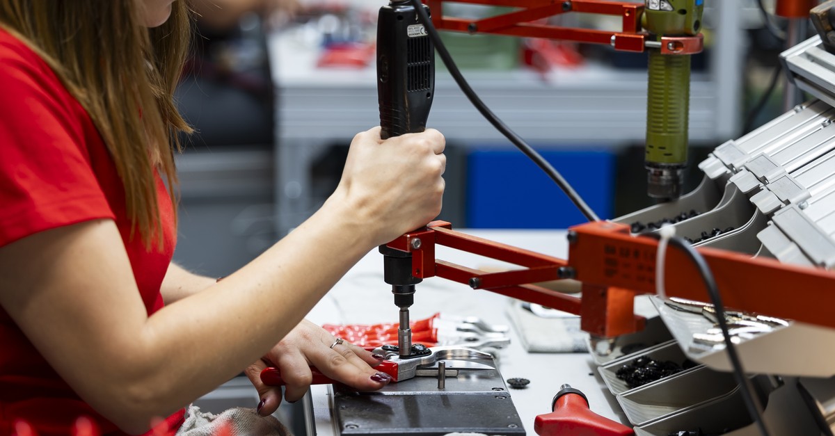 BAK-erwartet-2026-wegen-Unsicherheiten-nur-Wirtschaftswachstum-von-0-9-Prozent