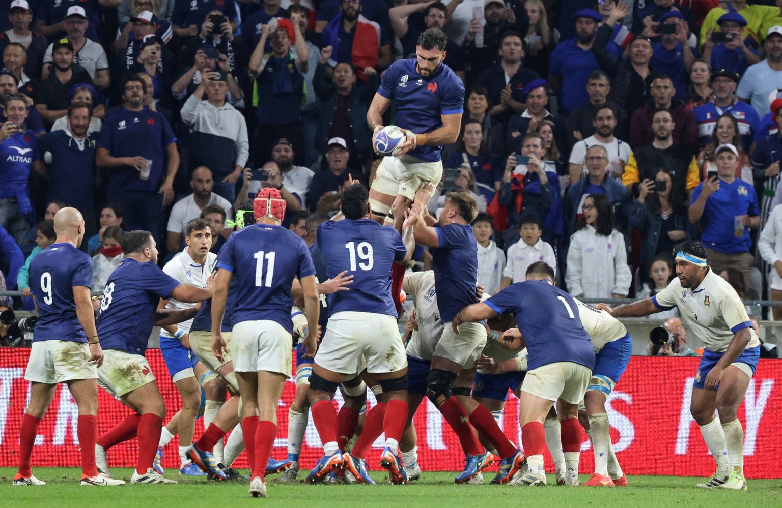 RWC - France v Italy The France 2023 Rugby World Cup Pool A match between France and Italy at the OL Stadium in Lyon, south-eastern France on October 6, 2023. Photo by Patrick Aventurier/ABACAPRESS.CO ...