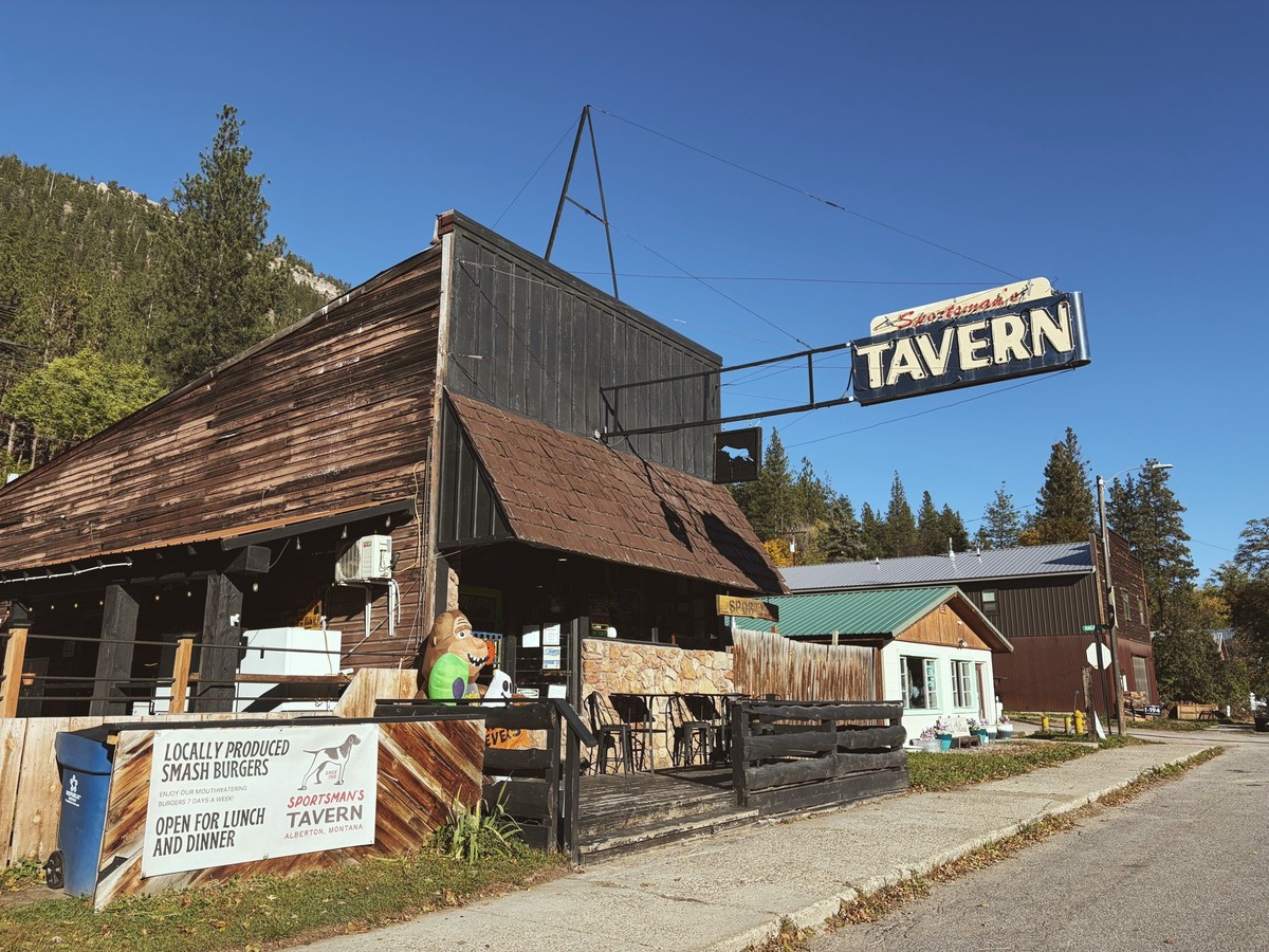 Reportage à Alberton, une petite ville du Montana qui compte moins de 500 habitants.