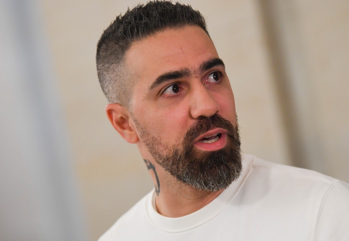 epa07959842 German rapper Bushido at Federal Administrative Court in Leipzig, Germany, 30 October 2019. Federal Administrative Court decides on an AfD complaint against the Bushido his album "Son ...