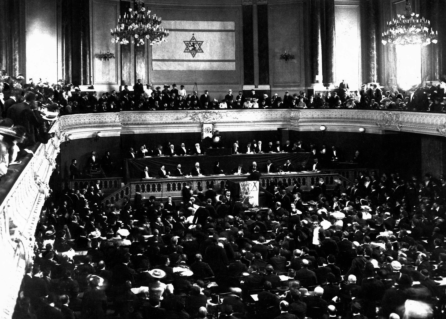 Eröffnung des sechsten Zionistenkongresses 1903 in Basel.