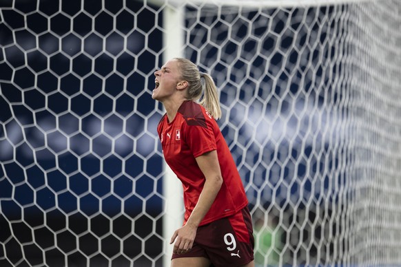 Swiss&#039; Ana Maria Crnogorcevic reacts during an international friendly test match between the national soccer team of Switzerland and England, at the Letzigrund stadium in Zurich, Switzerland, Thu ...