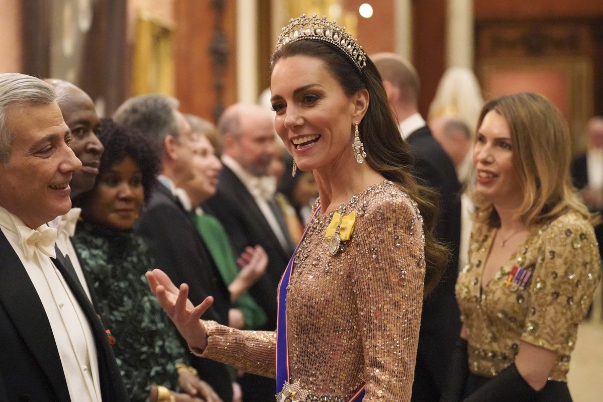 Britain's Kate, Princess of Wales attends an evening reception for members of the Diplomatic Corps at Buckingham Palace in London, Tuesday Dec. 5, 2023. (Jonathan Brady/Pool via AP)