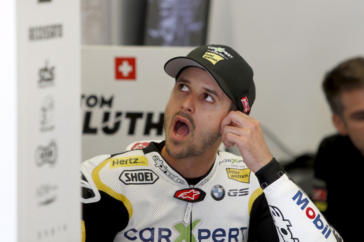 epa05946502 Swiss Moto2 rider Thomas Luethi rests in his garage during a free training session for Spain's GP race at Jerez de la Frontera's track, southern Spain, 06 May 2017. The race will ...