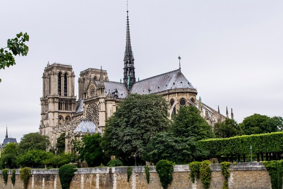 Notre-Dame vor Brand