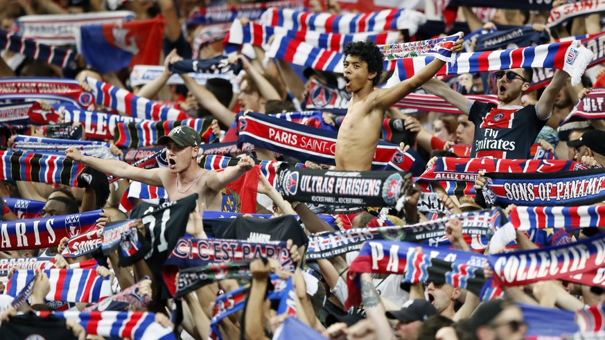 Paris Saint-Germain&#039;s fans react during the French Cup 2017 Final soccer match, between Paris Saint-Germain (PSG) and Angers at Stade de France in Saint Denis, north of Paris, France, Saturday, M ...