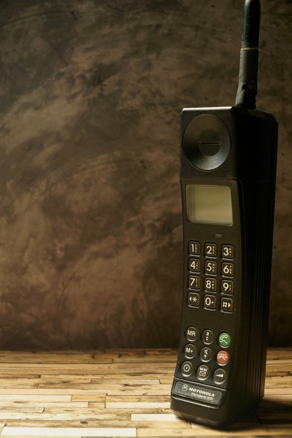 In 1992, the Motorola International 3200 was one of the first GSM-enabled mobile phones with all technology integrated into the handset.