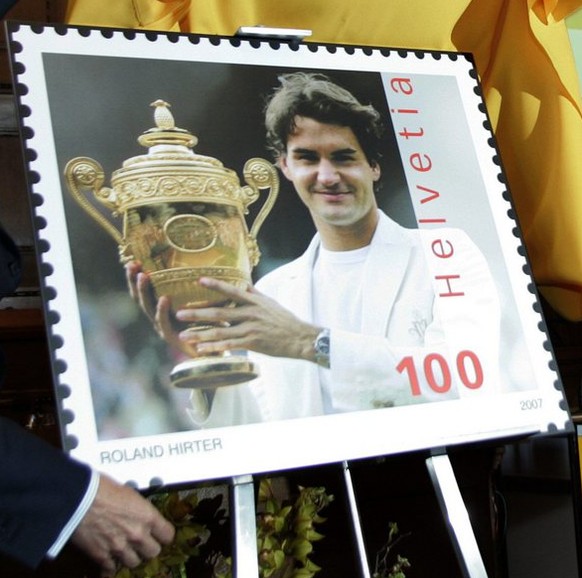 2007 widmet die Schweizer Post Roger Federer eine Briefmarke – noch nie zuvor kam diese Ehre einer lebenden Person zuteil.