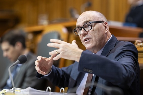 Bundesrat Martin Pfister spricht zur Kleinen Kammer, an der Wintersession der Eidgenoessischen Raete, am Mittwoch, 3. Dezember 2025 im Staenderat in Bern. (KEYSTONE/Alessandro della Valle)