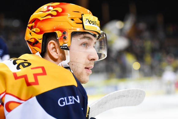 Zugs Lino Martschini, beim Eishockey-Qualifikationsspiel der National League A zwischen dem HC Davos und dem EV Zug, am Dienstag, 12. Februar 2019, in der Vaillant Arena in Davos. (PPR/Gian Ehrenzelle ...