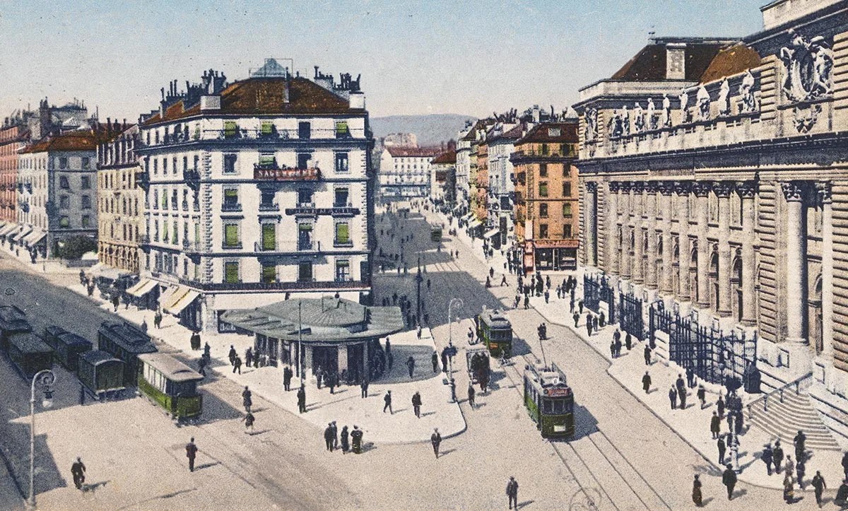 En 1924, Genève devient le centre névralgique de l’EIA. Carte postale de 1924.
https://ba.e-pics.ethz.ch/#detail-asset=5447a0d5-0d5b-4777-ad5b-5e604ff58e33