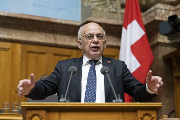 Bundesrat Ueli Maurer spricht waehrend der Wintersession der Eidgenoessischen Raete, am Dienstag, 13. Dezember 2022 im Nationalrat in Bern. (KEYSTONE/Anthony Anex)