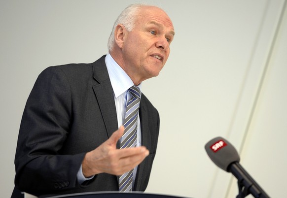 Hans Hess, Praesident Swissmen an der Jahres-Medienkonferenz in Zuerich am Dienstag, 25. Februar 2014. Die Schweizer Industrie ist weiter auf Erholungskurs. In der Maschinen-, Elektro- und Metall-Indu ...