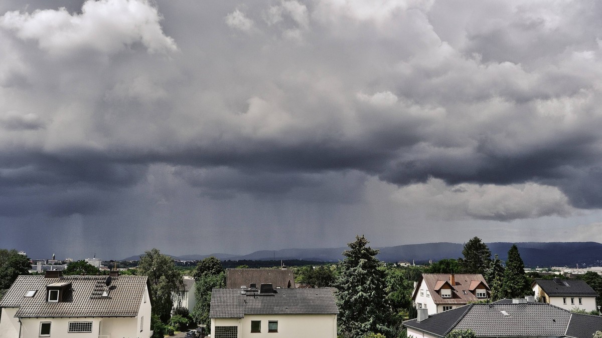 Wenn-das-Wetter-pl-tzlich-umschl-gt-so-entstehen-Kaltfronten