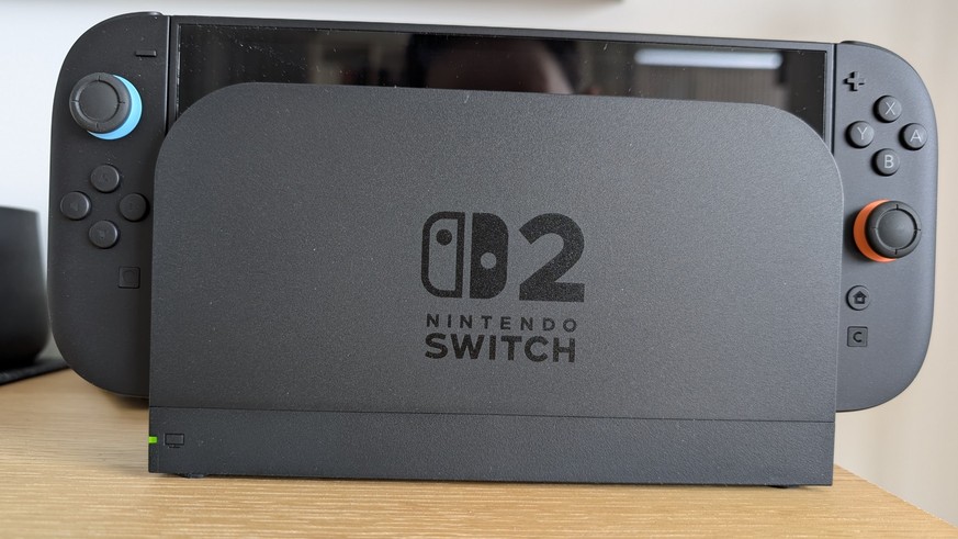Die neue Docking-Station hat einen Lüfter, den ich bislang glücklicherweise nie gehört habe.