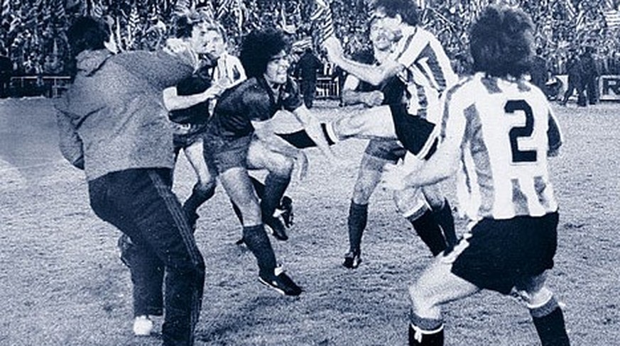 05.05.1984: Maradona dreht völlig durch und besiegelt mit dieser Schlägerei seinen Abgang bei Barça