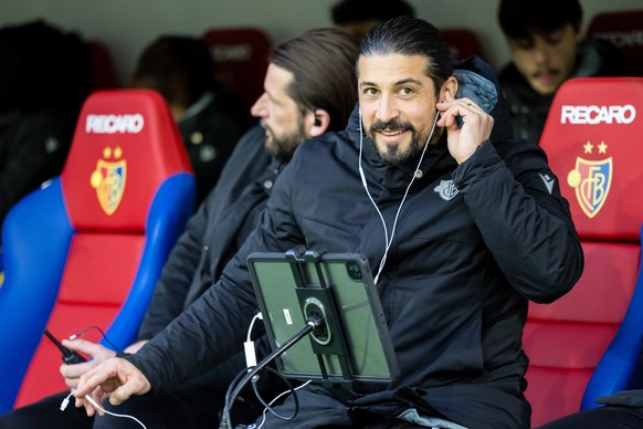 ARCHIVBILD ZUR MELDUNG DASS DAVIDE CALLA ASSISTENZTRAINER BEIM SFV WIRD - Assistenztrainer Davide Calla (FCB) vor dem Fussball Meisterschaftsspiel der Swiss Super League zwischen dem FC Basel 1893, FC ...