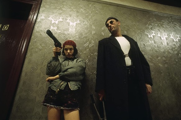 Natalie Portman and Jean Reno in Léon: Der Profi (1994)