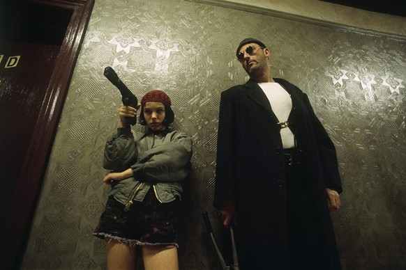 Natalie Portman and Jean Reno in Léon: Der Profi (1994)