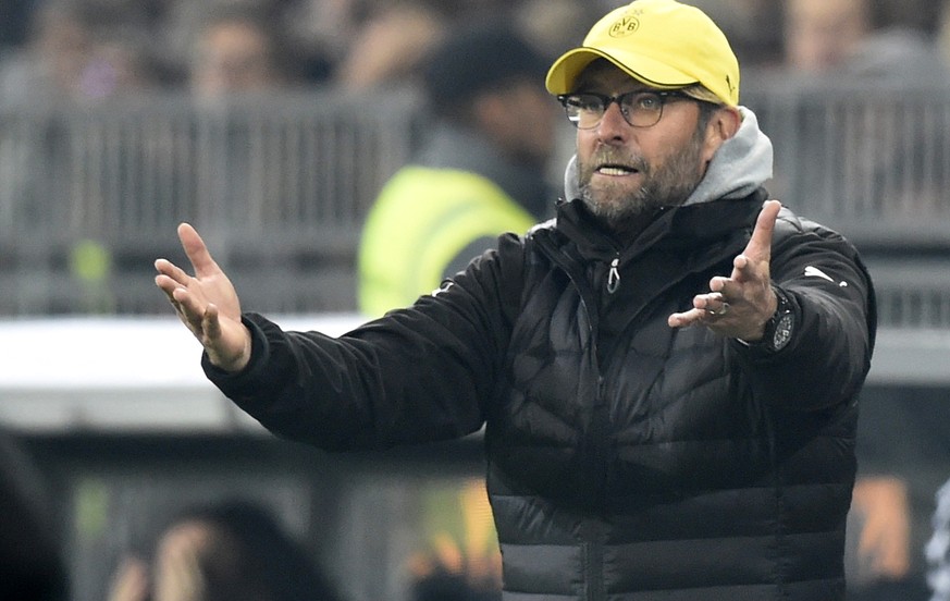 Jürgen Klopp erlebt beim BVB eine seiner schwierigsten Wochen in Dortmund.