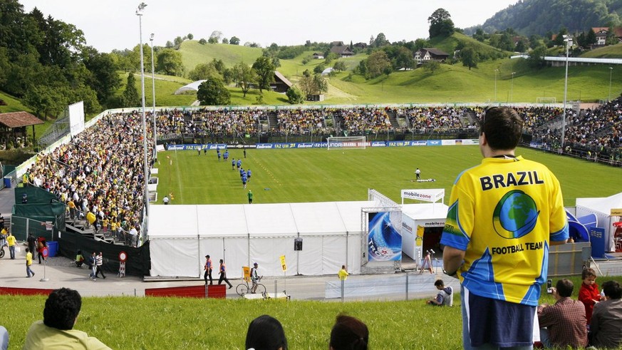 2006 Brasiliens Weltmeister Machen Aus Weggis Eine Mini Copacabana Watson