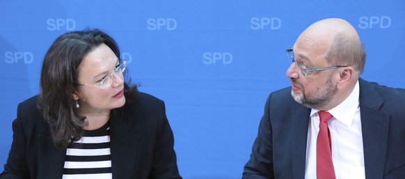 CORRECTS TO BOARD MEETING -Top candidate Martin Schulz, right, and Labor Minister Andrea Nahles attend a board meeting of the German Social Democratic Party, SPD, in Berlin, Monday, Sept. 25, 2017 aft ...