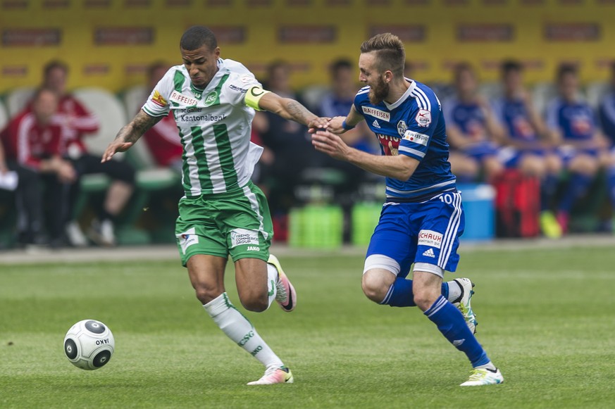 Martin Angha (l.) während dem enttäuschenden St.Galler Auftritt gegen Luzern (Jakob Jantscher).