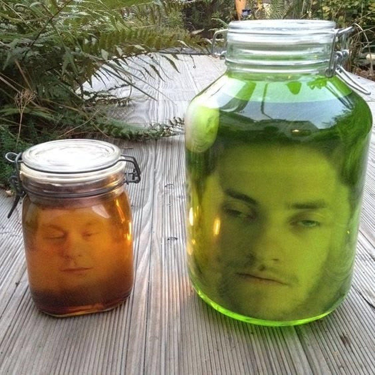 Halloween Snack Glas

https://i.pinimg.com/736x/04/16/a4/0416a412a7e80148722c358ce5050e6a.jpg