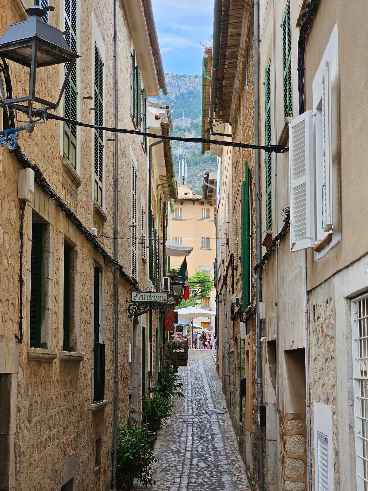 Schmale Gassen in der Altstadt von Soller.