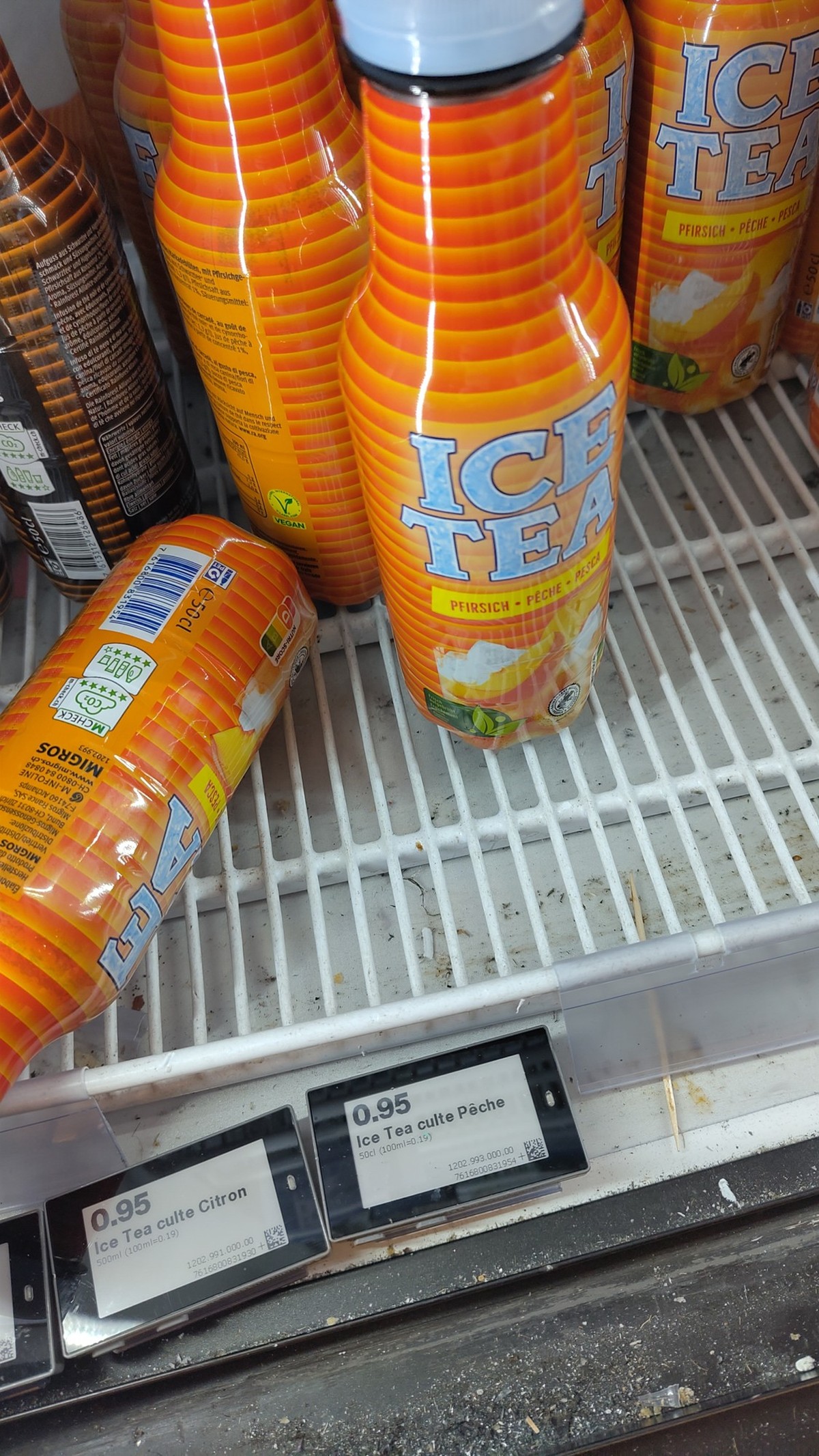 Le prix du thé froid Migros augmente de 288% dans les take away Migros.
