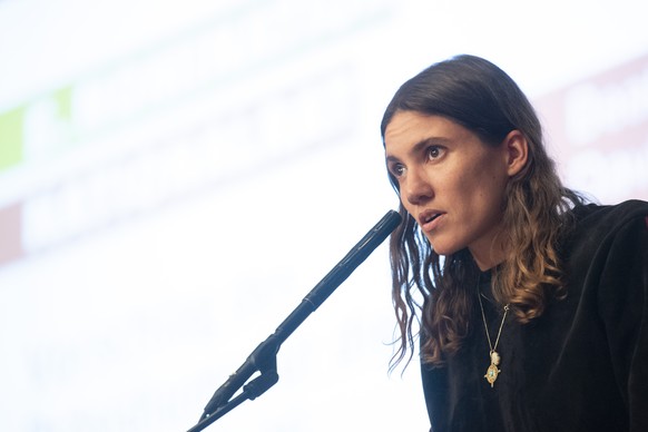 Das Model Tamy Glauser spricht anlaesslich der Nominationsversammlung zu den Nationalratswahlen der Gruene Kanton Zuerich am Dienstag, 21. Mai 2019 in Zuerich. (KEYSTONE/Ennio Leanza)