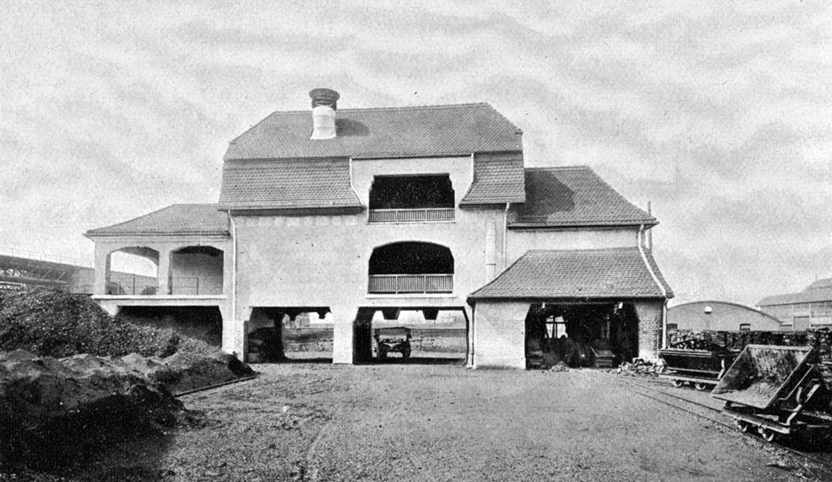 Kehrrichtverbrennungsanlage an der Zürcher Josefstrasse, um 1909.
https://baz.e-pics.ethz.ch/catalog/BAZ/r/329315/viewmode=infoview