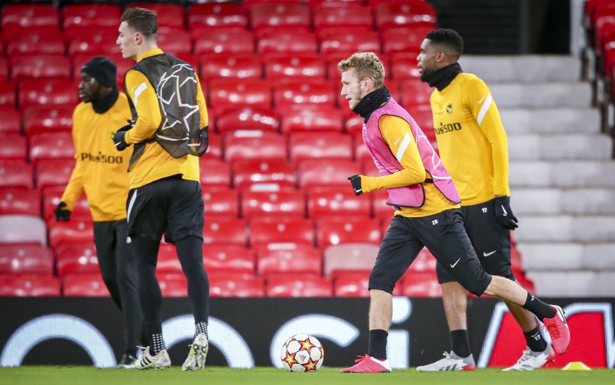 Young Boys� Wilfried Kanga, Cedric Zesiger, Fabian Lustenberger and Jordan Siebatcheu (L-R) during a training session in Manchester for the UEFA Champions League match between England�s Manchester Uni ...