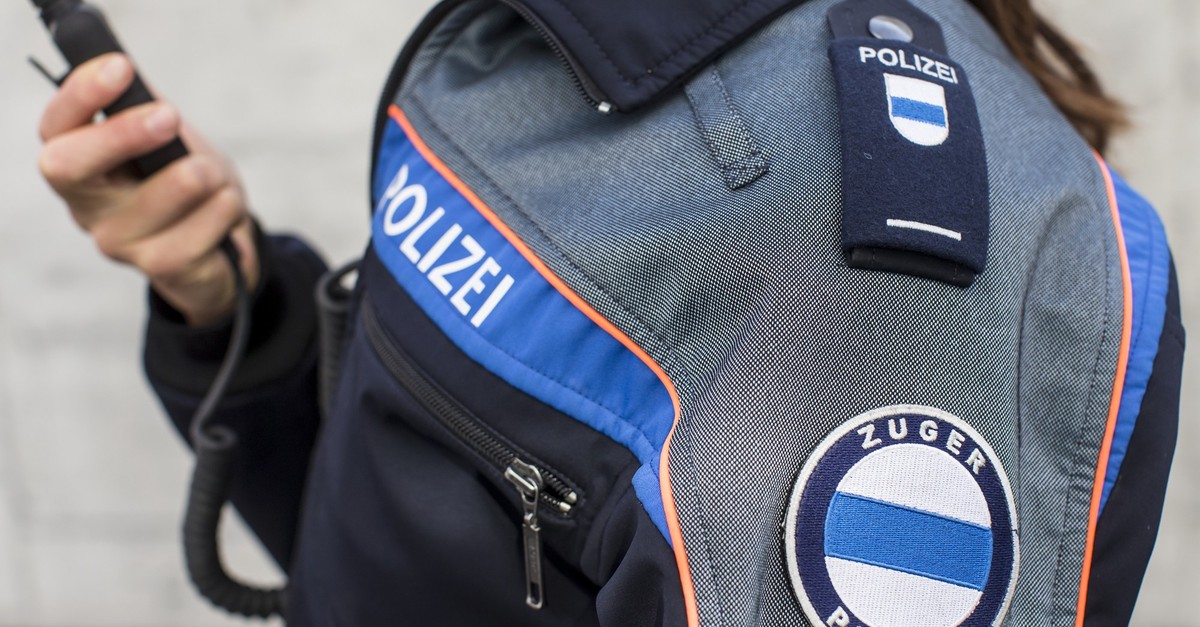 fussg-ngerin-wird-in-cham-von-auto-angefahren-und-schwer-verletzt