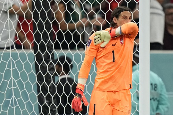 Switzerland&#039;s goalkeeper Yann Sommer gestures during the World Cup round of 16 soccer match between Portugal and Switzerland, at the Lusail Stadium in Lusail, Qatar, Tuesday, Dec. 6, 2022. (AP Ph ...