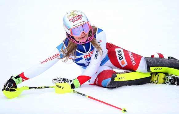 Ernüchterung bei Charlotte Chable. In Santa Caterina lag sie nach dem ersten Lauf auf Podestkurs.