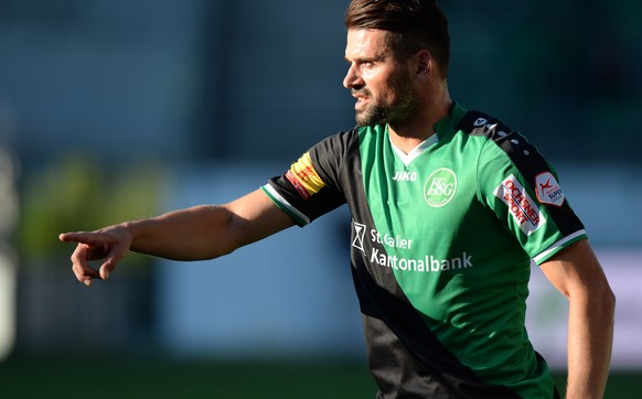 16.07.2016; St.Gallen; Fussball Testspiel FC St.Gallen - 1.FC Kaiserslautern; Albert Bunjaku (St.Gallen)
(Steffen Schmidt/freshfocus)