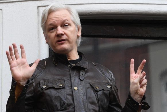 epa07130985 (FILE) - Wikileaks founder Julian Assange speaks to reporters on the balcony of the Ecuadorian Embassy in London, Britain, 19 May 2017 (reissued 30 October 2018). According to news reports ...