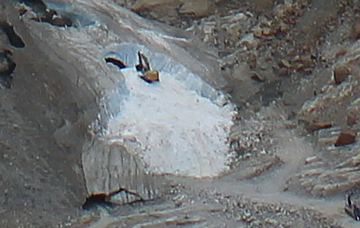 Bagger auf dem Pitztaler Gletscher in Österreich sorgen für Aufruhr aus Social Media.
