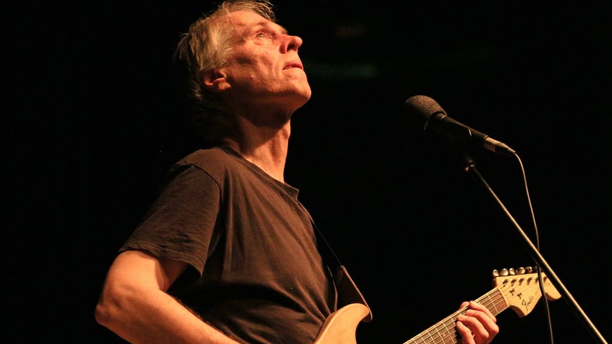 Singer and guitarist Tom Verlaine dies at age 73 Singer and guitarist Tom Verlaine dies at age 73