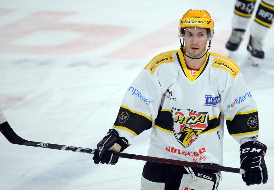 29.1.2021 - Kloten - Swiss Arena - Challenge League - EHC Kloten vs HC Ajoie - Ajoie s forward and top scorer Jonathan Hazen 4 Kloten Swiss Arena Z