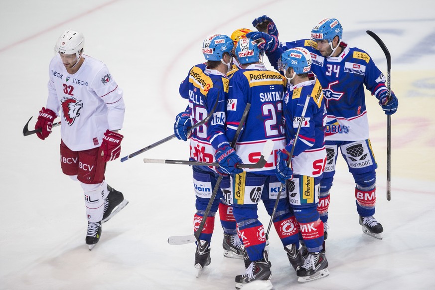 Die Spieler von Kloten dürfen erneut jubeln.