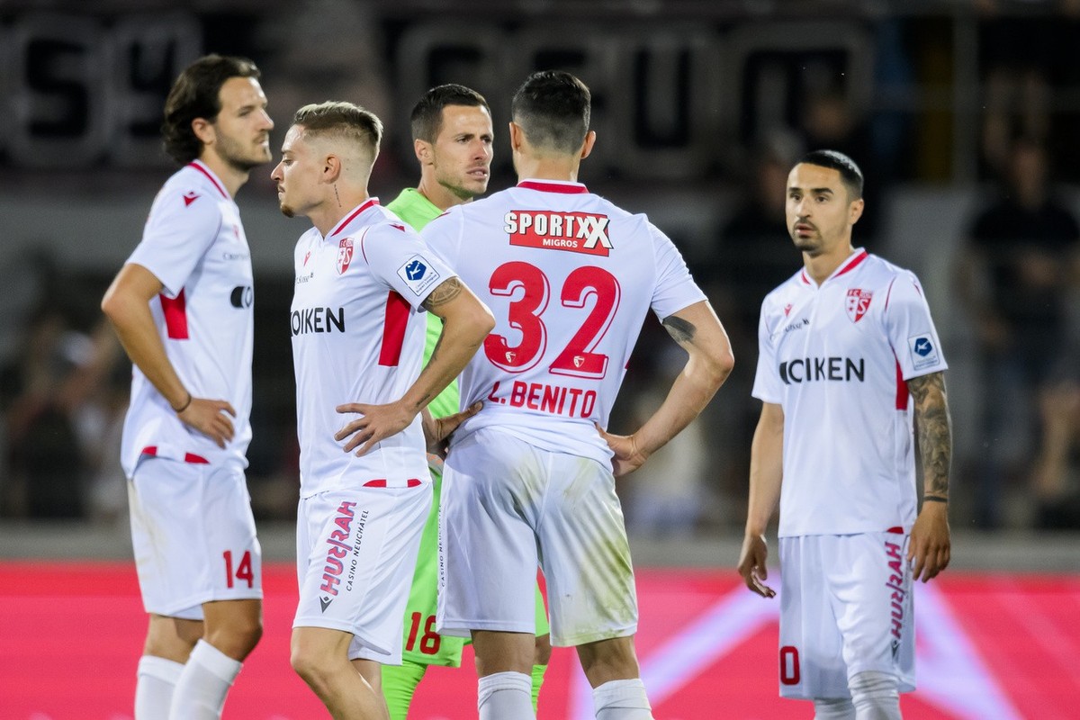 Le FC Sion n'a plus qu'un point d'avance sur le FC Lucerne, actuel barragiste de Super League, et devra lutter jusqu'au bout pour son maintien.