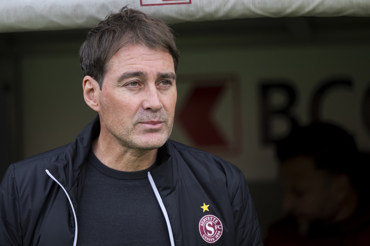 L'entraineur du Servette FC Rene Weiler, lors de la rencontre de football de Super League entre le Geneve Servette FC et le FC Lugano, ce dimanche 18 fevrier 2024 au stade de Geneve. (KEYSTONE/Ma ...