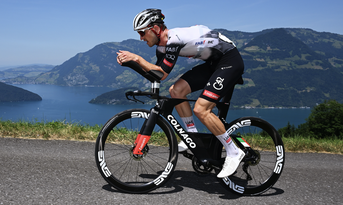 Mikkel Bjerg a disputé la 8e étape du Tour de Suisse sur un vélo de contre-la-montre.